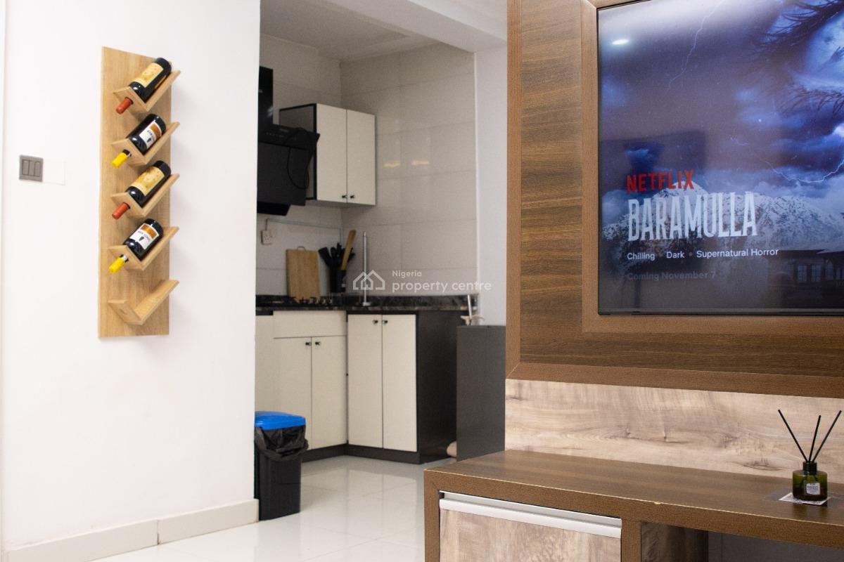 Luxury 3 Bedrooms Apartment Available Now (jasper), Opebi, Ikeja, Lagos, Flat / Apartment Short Let