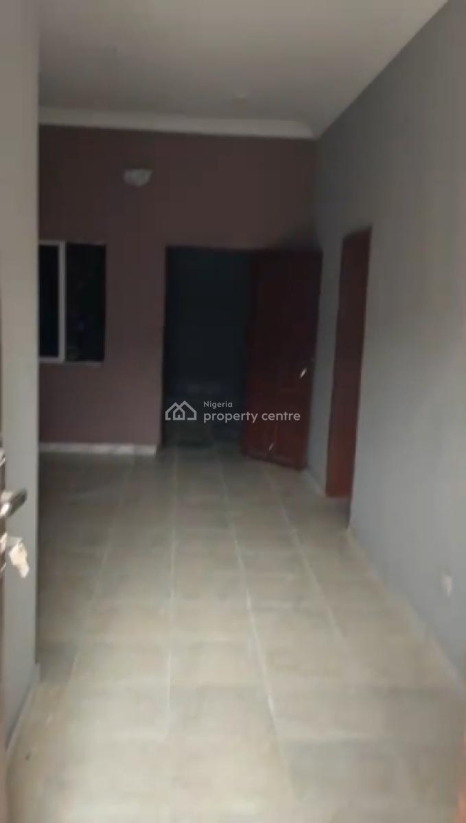 Well Maintained 3 Bedrooms Flat, Gbetu New Road, Awoyaya, Ibeju Lekki, Lagos, Flat / Apartment for Rent