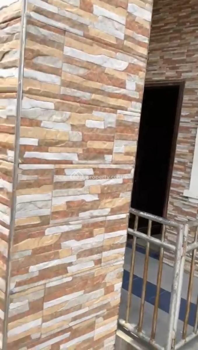 Well Maintained 3 Bedrooms Flat, Gbetu New Road, Awoyaya, Ibeju Lekki, Lagos, Flat / Apartment for Rent