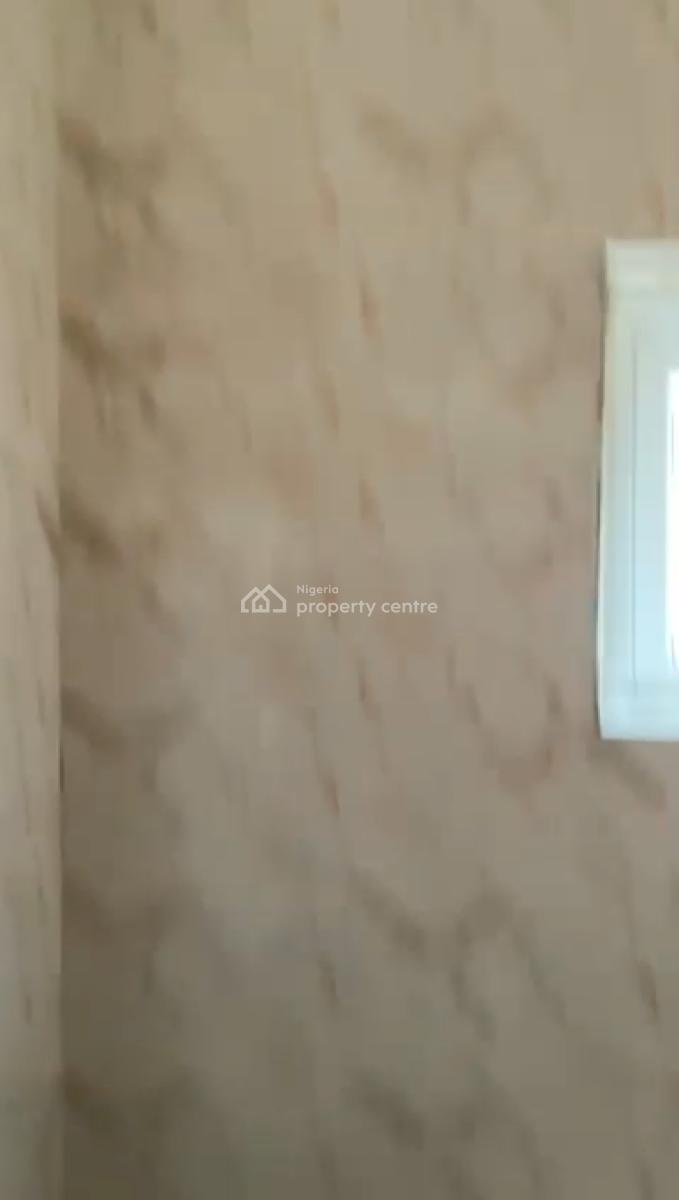 Well Maintained 3 Bedrooms Flat, Gbetu New Road, Awoyaya, Ibeju Lekki, Lagos, Flat / Apartment for Rent