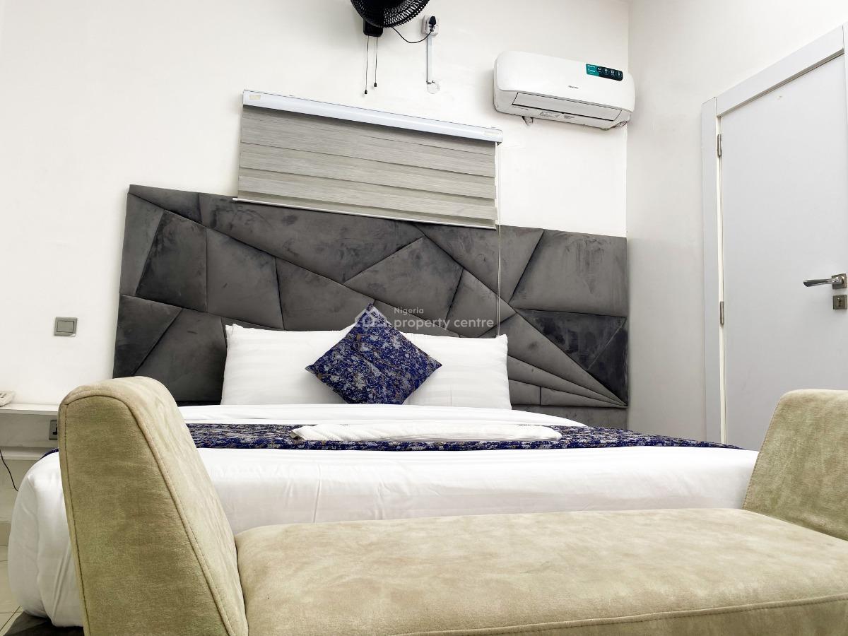 Luxury 3 Bedrooms Apartment for Available Now (emerald), Opebi, Ikeja, Lagos, Flat / Apartment Short Let