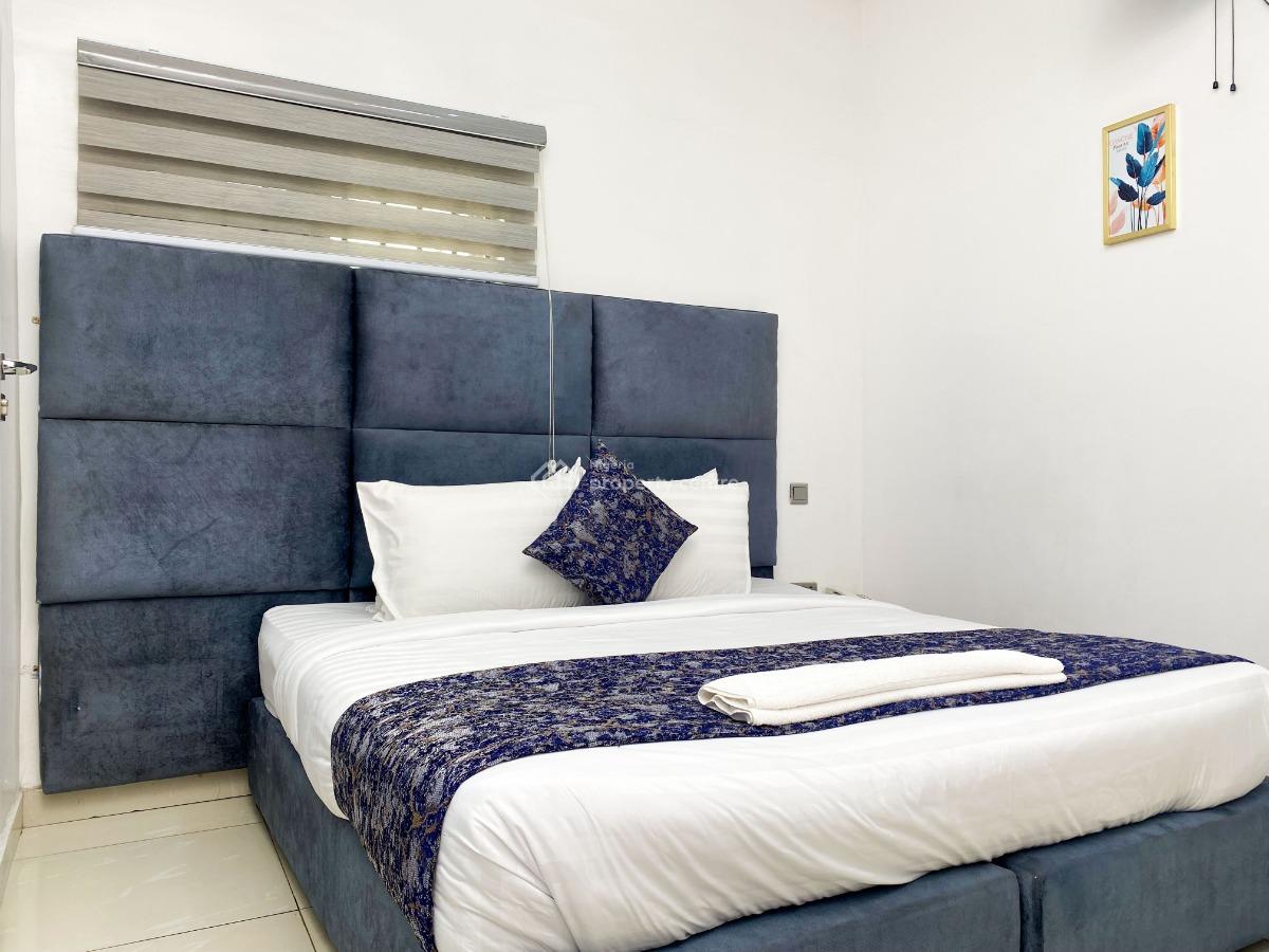 Luxury 3 Bedrooms Apartment for Available Now (emerald), Opebi, Ikeja, Lagos, Flat / Apartment Short Let