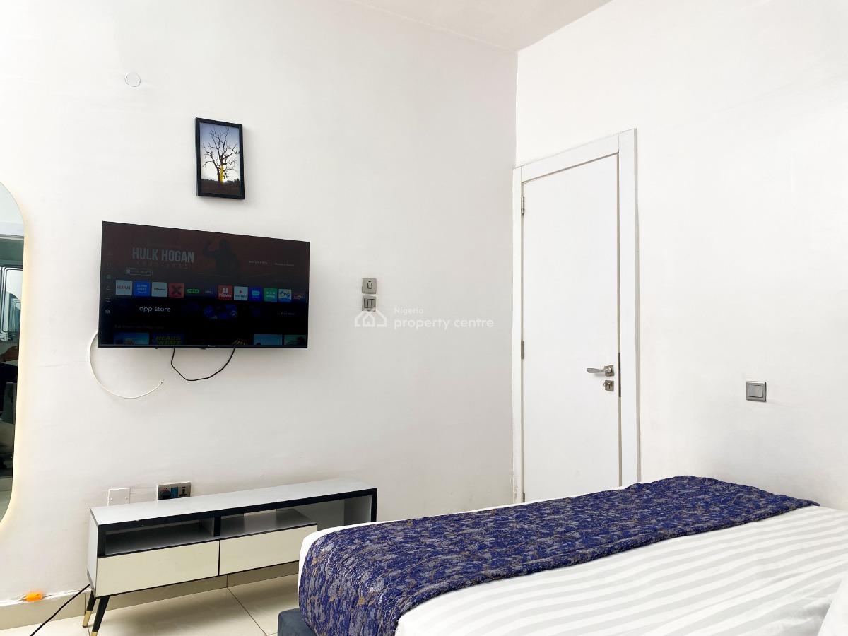 Luxury 3 Bedrooms Apartment for Available Now (emerald), Opebi, Ikeja, Lagos, Flat / Apartment Short Let