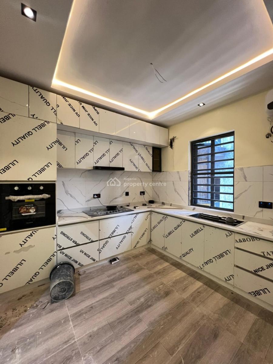 Spacious 2 Bedroom Apartment with Gym and Elevator, Ikate, Lekki, Lagos, Flat / Apartment for Sale