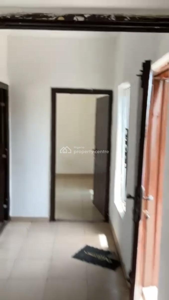 Well Maintained Mini Flat, New Road, Gbetu, Awoyaya, Ibeju Lekki, Lagos, Mini Flat (room and Parlour) for Rent