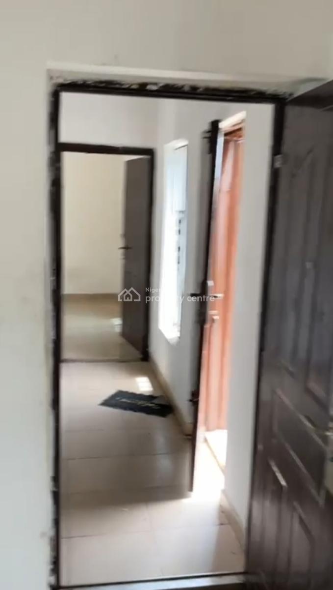 Well Maintained Mini Flat, New Road, Gbetu, Awoyaya, Ibeju Lekki, Lagos, Mini Flat (room and Parlour) for Rent