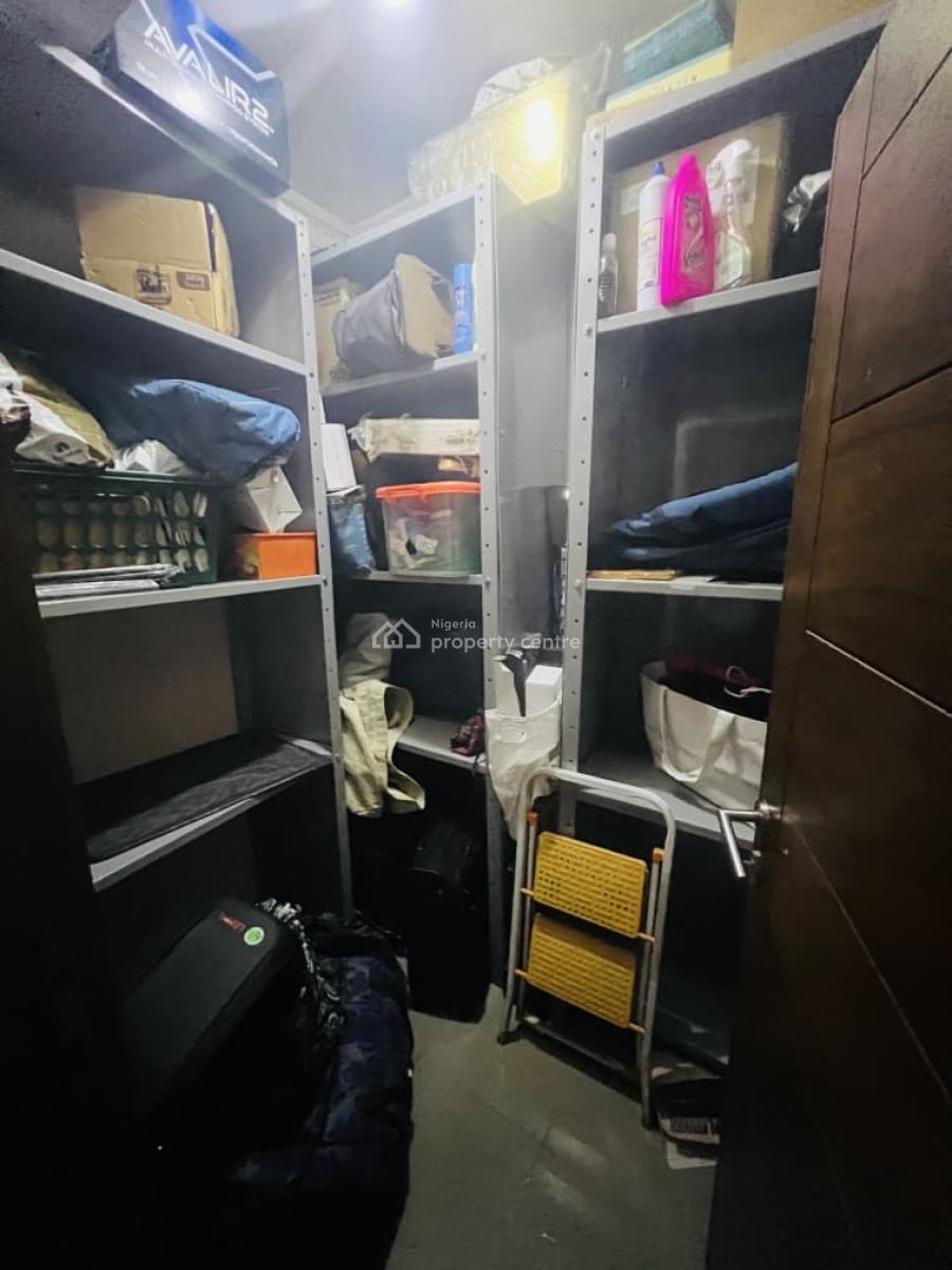 Self Serviced and 4 Bedrooms Semi Detached Duplex, Lekki Phase 1, Lekki, Lagos, Semi-detached Duplex for Rent