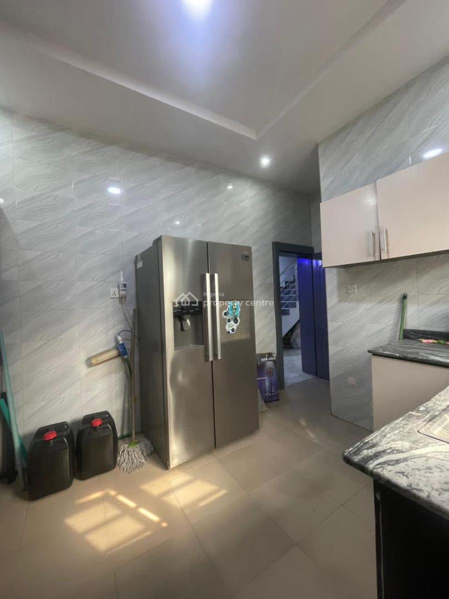 Furnished 4 Bedroom Terrace, Okun-ajah, Okun-ajah, Ajah, Lagos, Terraced Duplex for Sale