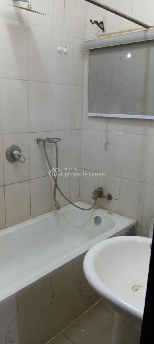 Pop Finished 3 Bedroom Flat with Guest Toilet, Wuye, Abuja, Flat / Apartment for Rent