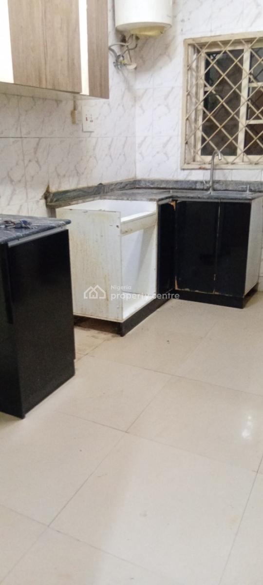 Pop Finished 3 Bedroom Flat with Guest Toilet, Wuye, Abuja, Flat / Apartment for Rent