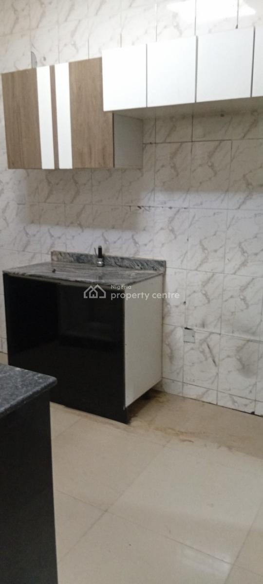 Pop Finished 3 Bedroom Flat with Guest Toilet, Wuye, Abuja, Flat / Apartment for Rent