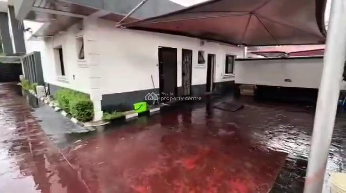 Unfurnished 8 Bedroom Detached House with Pool, Bq, Vgc, Lekki, Lagos, Detached Duplex for Rent