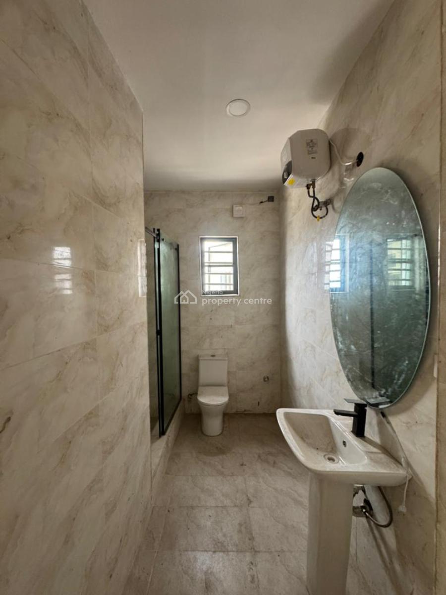 3 Bedrooms Apartment, Ologolo, Lekki, Lagos, Flat / Apartment for Rent