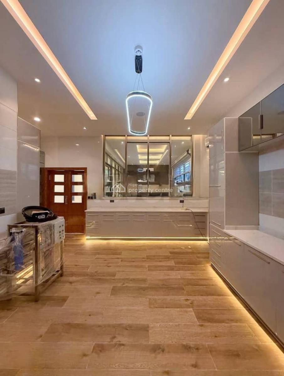 Contemporary Luxury 5 Bedroom Detached Duplex with Bq, Banana Island Road, Banana Island, Ikoyi, Lagos, Detached Duplex for Sale