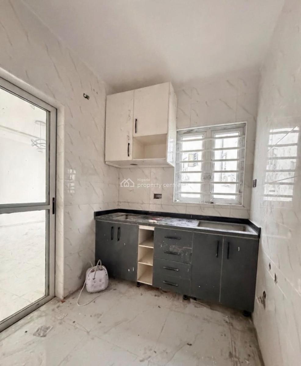 Fully Serviced 2 Bedroom Apartment, Ikate, Ikate, Lekki, Lagos, Block of Flats for Sale