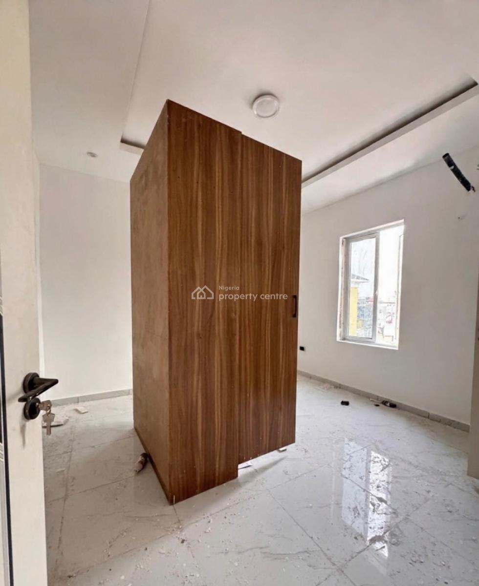 Fully Serviced 2 Bedroom Apartment, Ikate, Ikate, Lekki, Lagos, Block of Flats for Sale