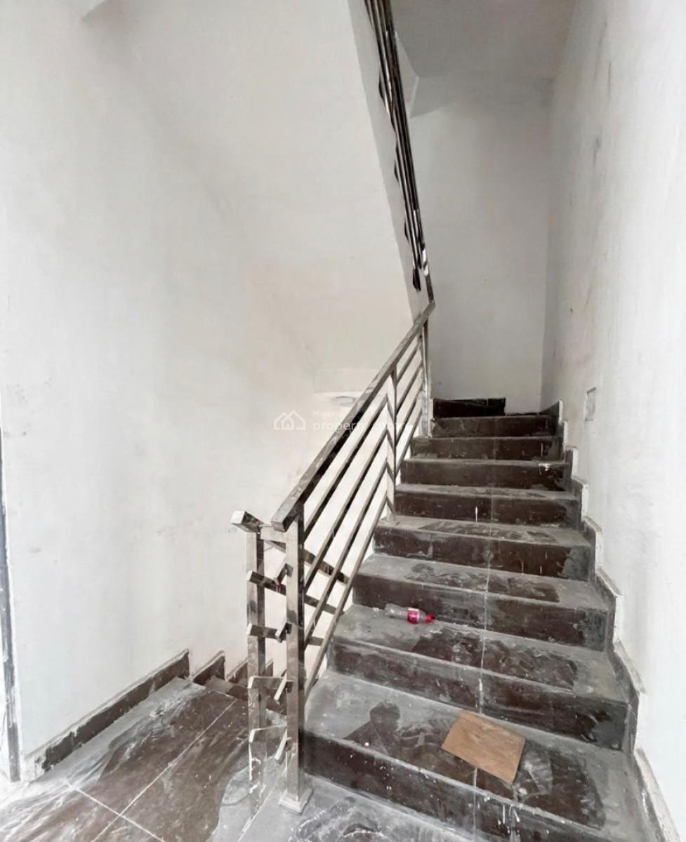 Fully Serviced 2 Bedroom Apartment, Ikate, Ikate, Lekki, Lagos, Block of Flats for Sale