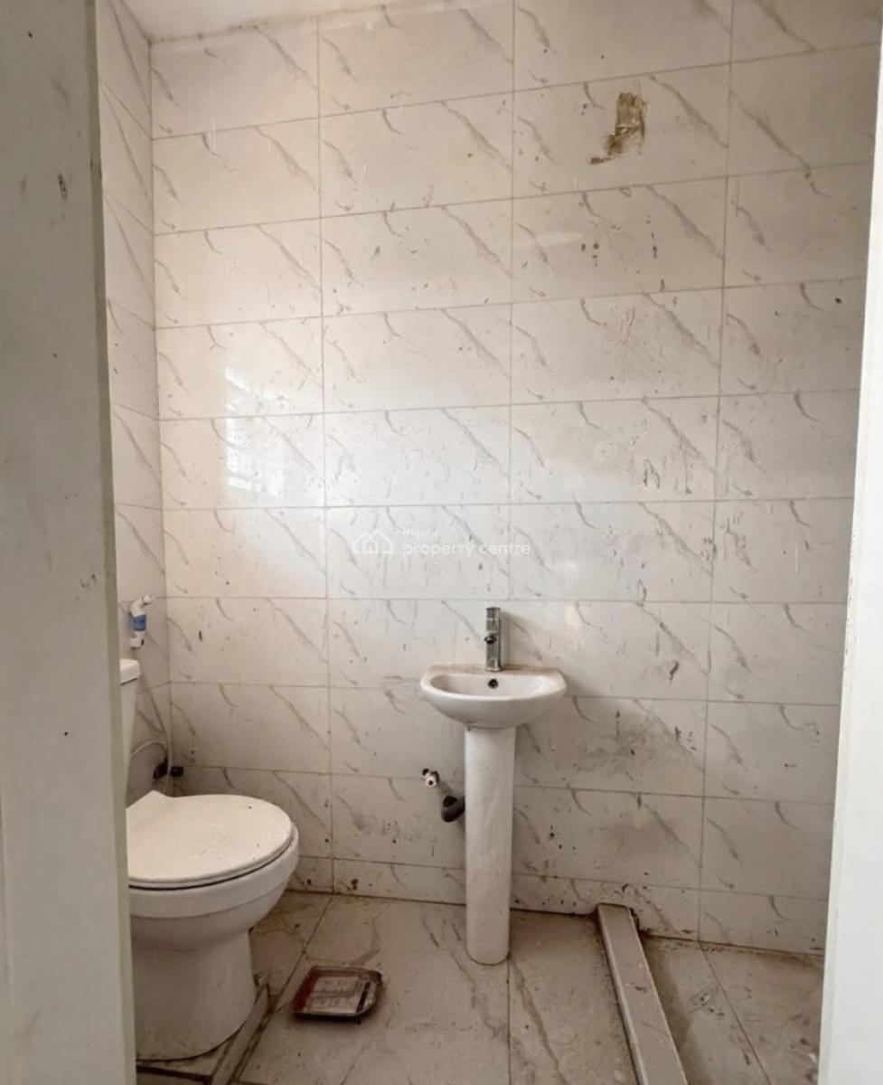 Fully Serviced 2 Bedroom Apartment, Ikate, Ikate, Lekki, Lagos, Block of Flats for Sale