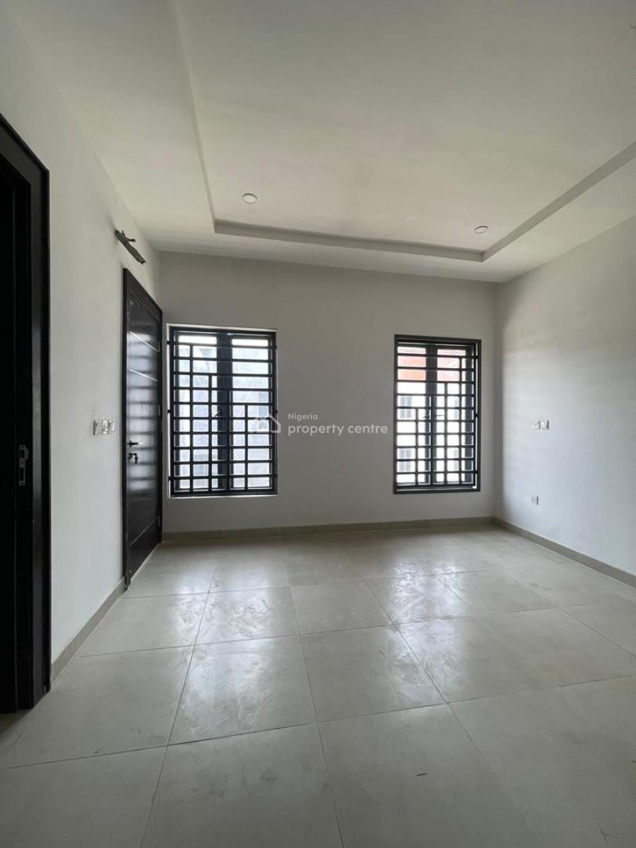 Exquisite 4 Bedroom Apartment with Elevator Bq, Lekki Phase 1, Lekki, Lagos, Flat / Apartment for Sale