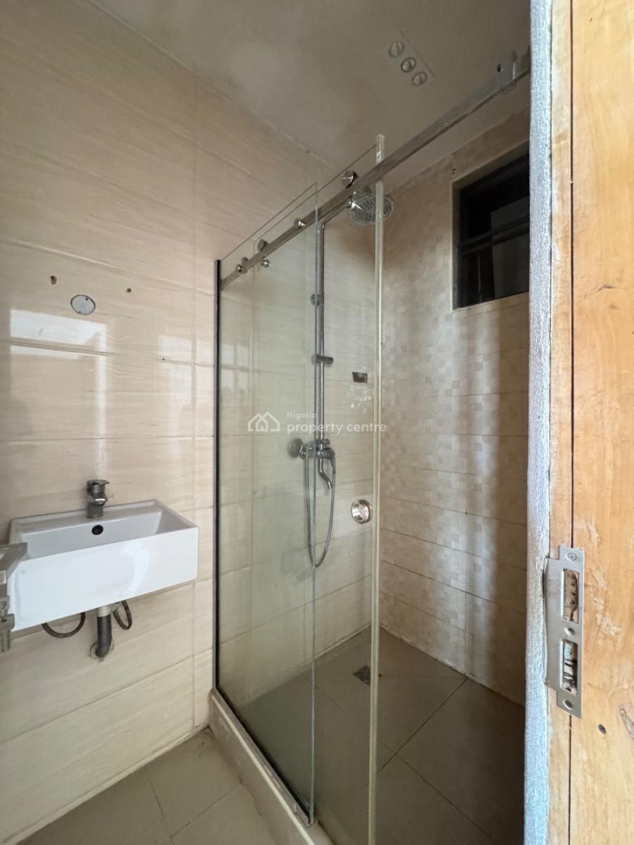 Decent 1bedroom Apartment Available, Ologolo, Lekki, Lagos, Mini Flat (room and Parlour) for Rent