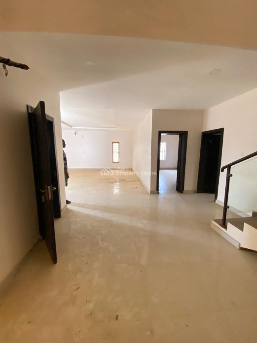 Nice 4 Bedroom Duplex, Lekki Peninsula Scheme 2, Ajah, Lagos, Terraced Duplex for Rent