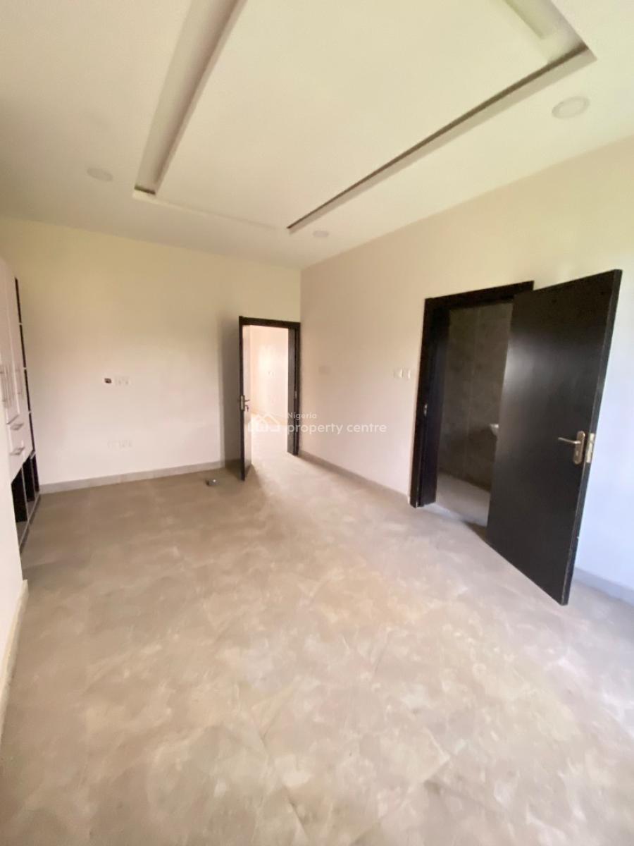 Nice 4 Bedroom Duplex, Lekki Peninsula Scheme 2, Ajah, Lagos, Terraced Duplex for Rent