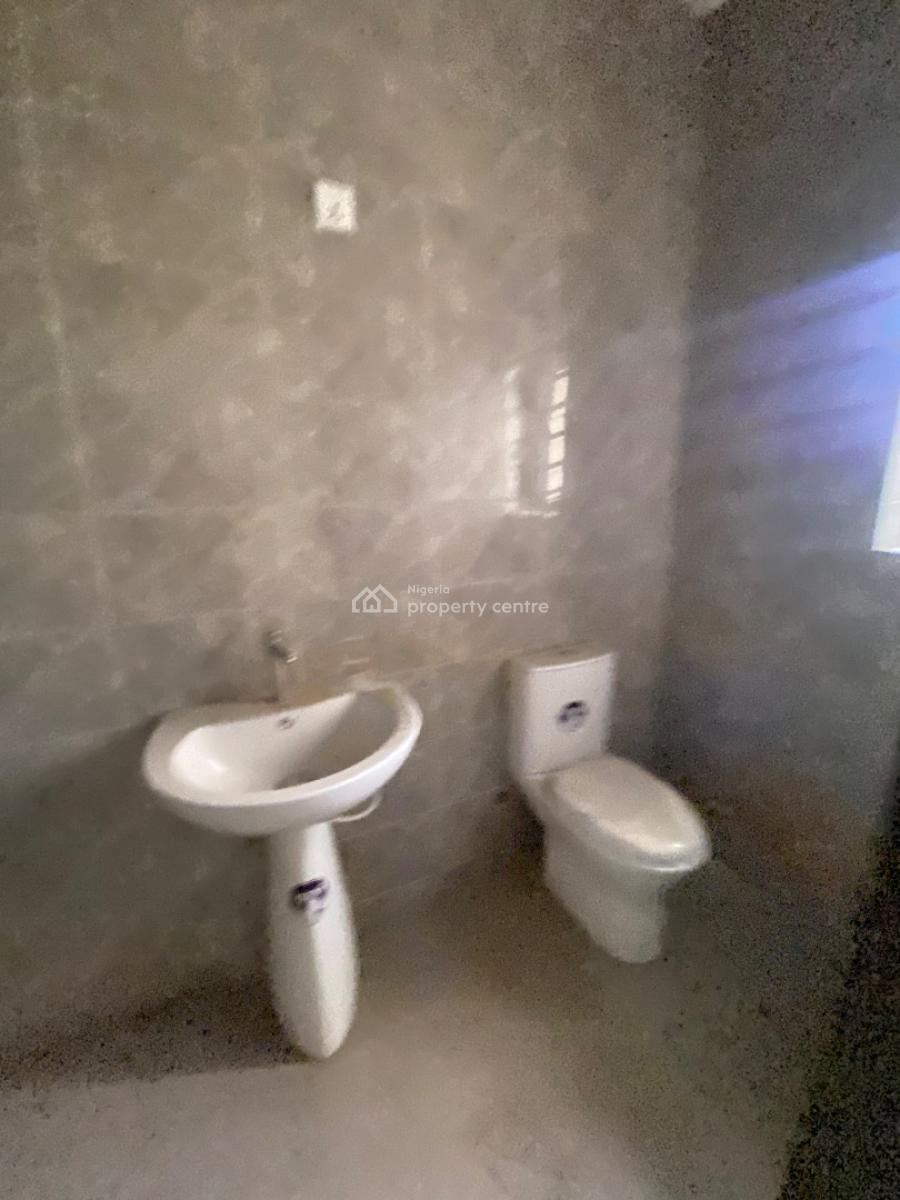 Nice 4 Bedroom Duplex, Lekki Peninsula Scheme 2, Ajah, Lagos, Terraced Duplex for Rent