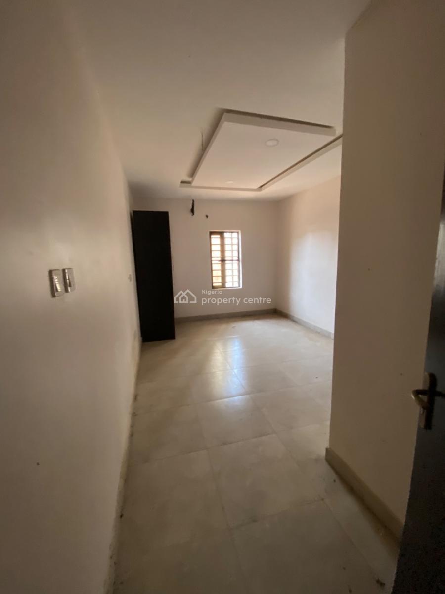 Nice 4 Bedroom Duplex, Lekki Peninsula Scheme 2, Ajah, Lagos, Terraced Duplex for Rent