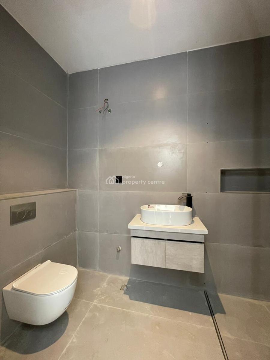 Luxurious 2 Bedroom Maisonette with Pool Gym Elevator, Lekki Phase 1, Lekki, Lagos, House for Sale