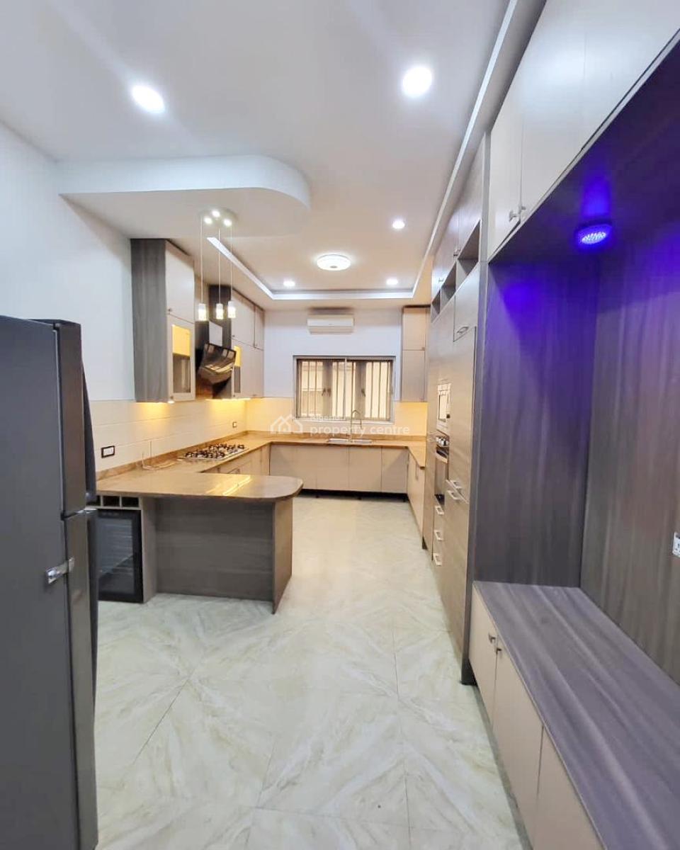 Furnished,luxury & Spacious 3 Bedroom Apartment in an Estate, Off Bank Anthony Way, Ikeja, Lagos, Flat / Apartment for Rent