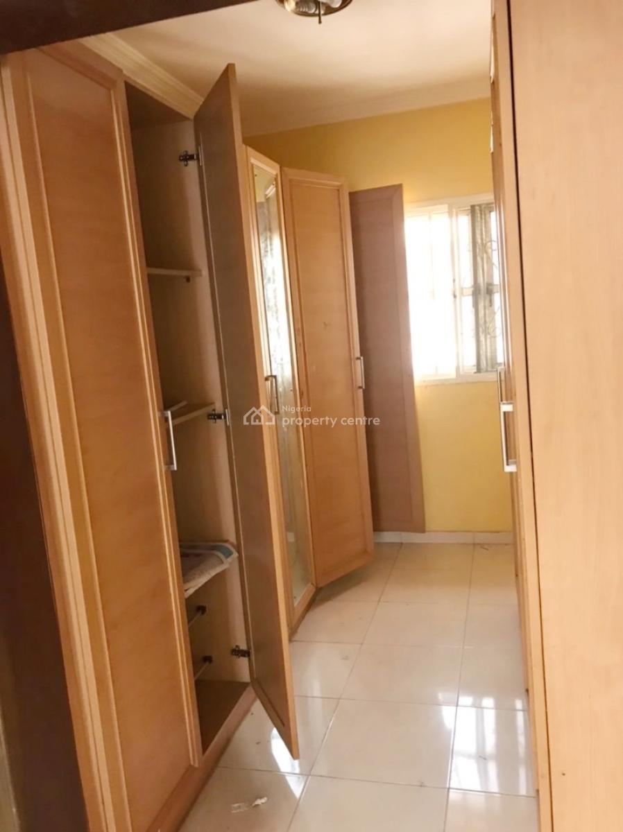 Luxury 3 Bedroom Duplex Fully Detached with 1room Bq & Security Room, Maryland Estate, Maryland, Lagos, Flat / Apartment for Rent