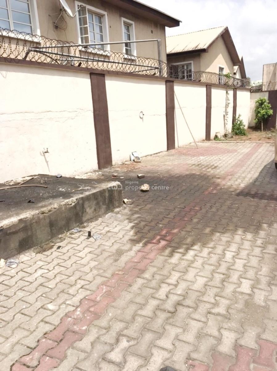 Luxury 3 Bedroom Duplex Fully Detached with 1room Bq & Security Room, Maryland Estate, Maryland, Lagos, Flat / Apartment for Rent