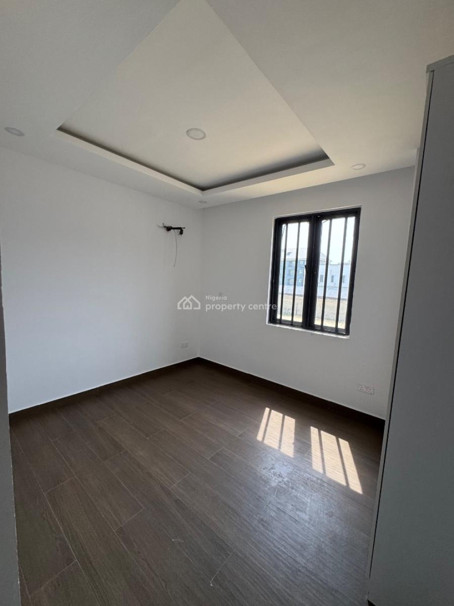 Brand New Luxury 3 Bedroom Maisonette, New Road, Lekki Expressway, Lekki, Lagos, Flat / Apartment for Rent