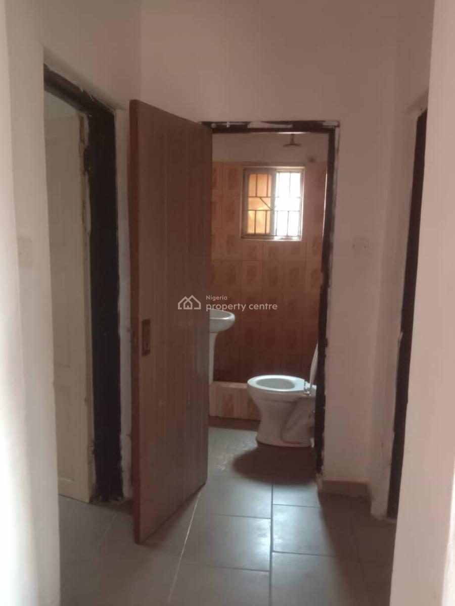 Beautiful 2 Bedroom Flat, Around Addo Round About, Ajah, Lagos, Flat / Apartment for Rent