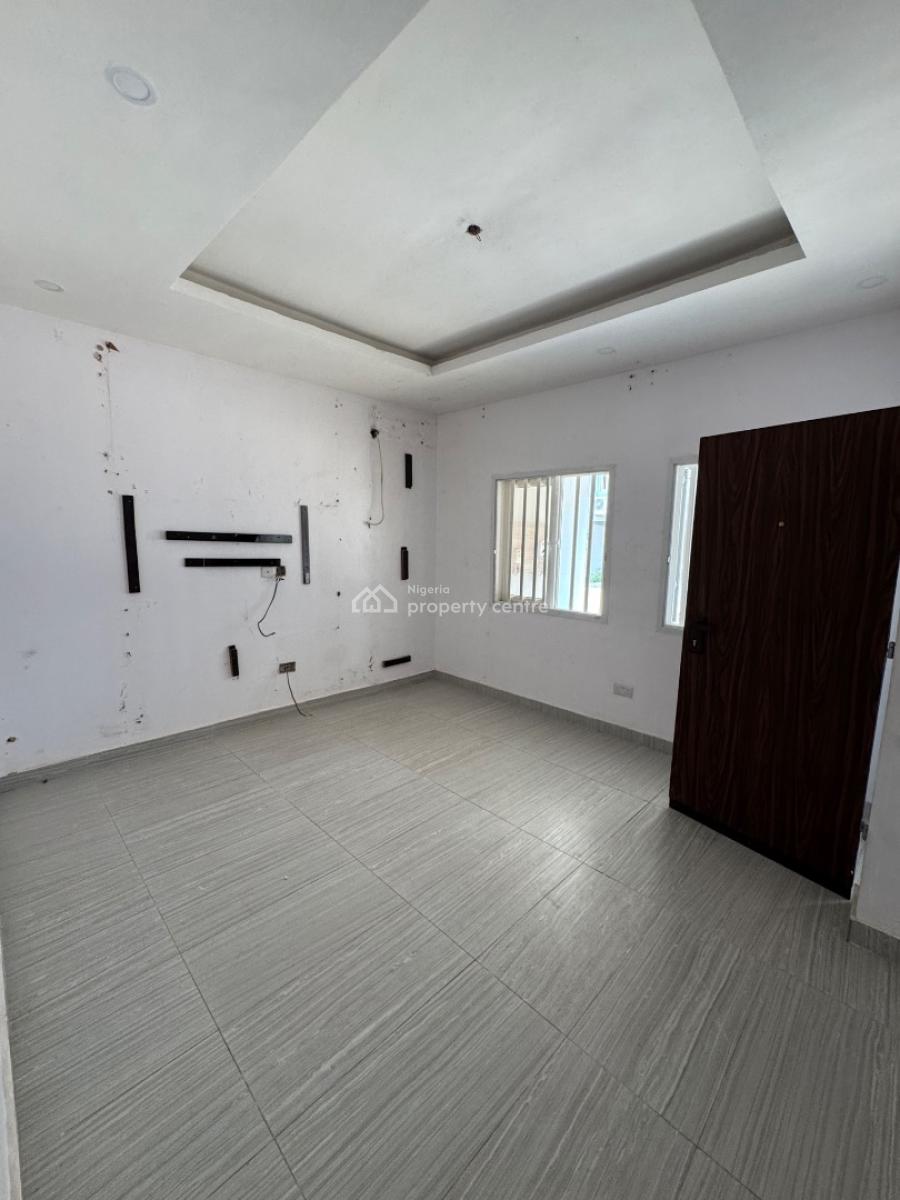 Lovely Serviced Miniflat, New Road, Lekki Expressway, Lekki, Lagos, Mini Flat (room and Parlour) for Rent