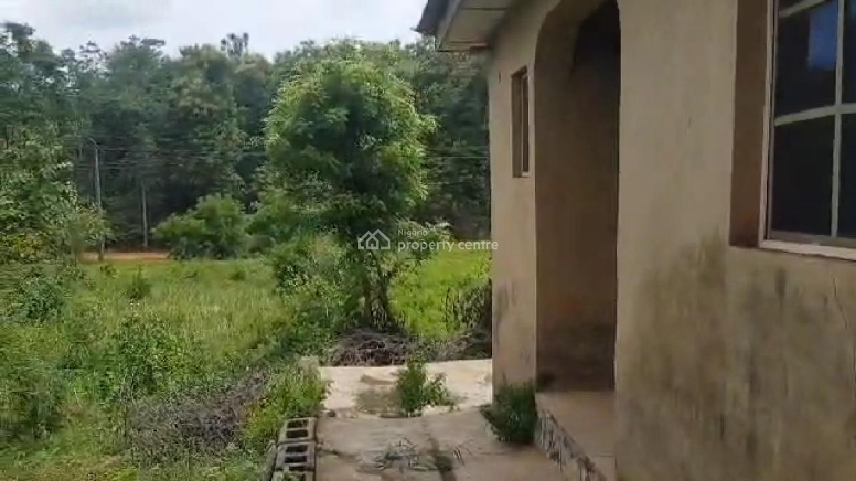 a Bungalow Consisting of 2 Units of 2-bedroom Flat on 836sqm, Mawuko Road, Before Akewugberu House, Abeokuta South, Ogun, Detached Bungalow for Sale