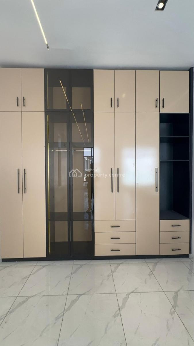 Esthetically Pleasing 5  Bedroom Duplex with a Bq and a Pool, Ikota, Lekki, Lagos, Detached Duplex for Sale