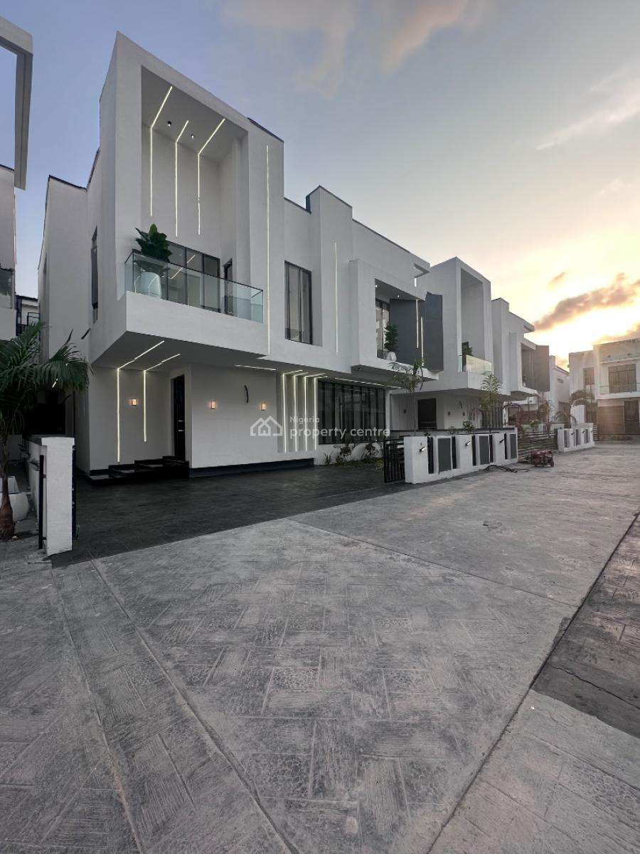 5 Bedrooms Full Detached Duplex with Bq, Chevron, Lekki, Lagos, Detached Duplex for Sale