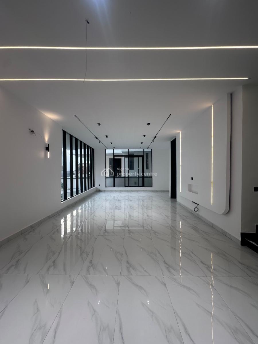 5 Bedrooms Full Detached Duplex with Bq, Chevron, Lekki, Lagos, Detached Duplex for Sale