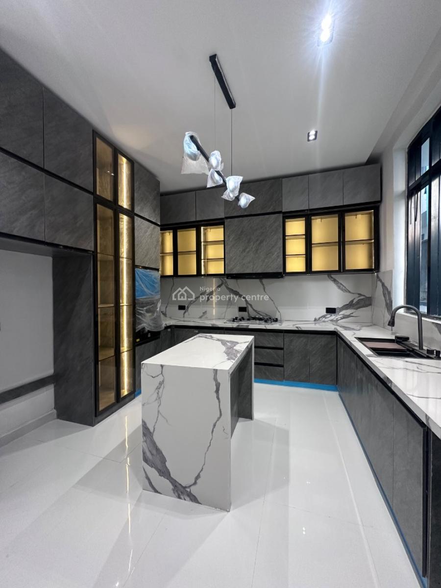 5 Bedrooms Full Detached Duplex with Bq, Chevron, Lekki, Lagos, Detached Duplex for Sale