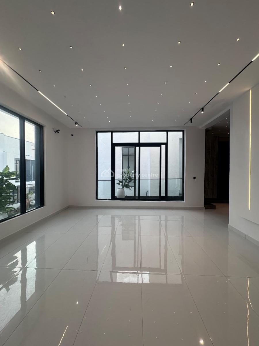 5 Bedrooms Full Detached Duplex with Bq, Chevron, Lekki, Lagos, Detached Duplex for Sale