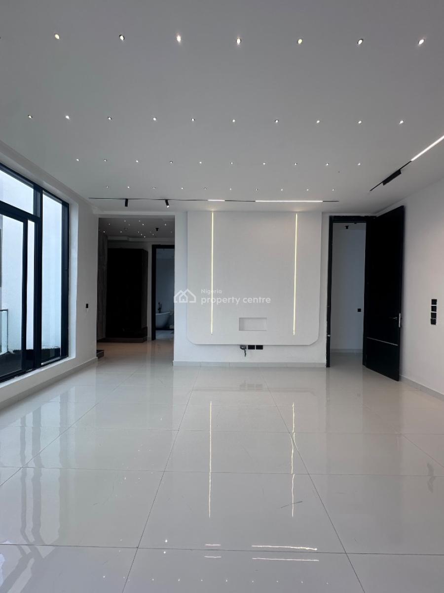 5 Bedrooms Full Detached Duplex with Bq, Chevron, Lekki, Lagos, Detached Duplex for Sale