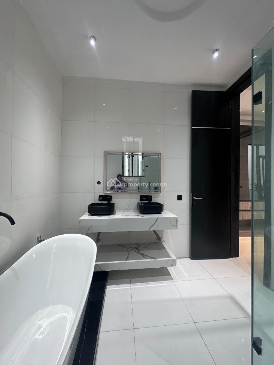 5 Bedrooms Full Detached Duplex with Bq, Chevron, Lekki, Lagos, Detached Duplex for Sale