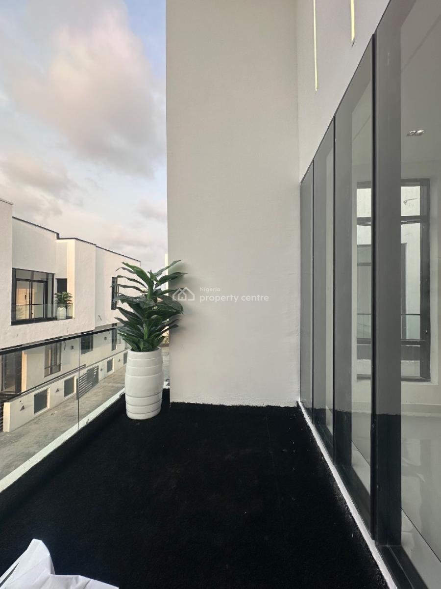 5 Bedrooms Full Detached Duplex with Bq, Chevron, Lekki, Lagos, Detached Duplex for Sale