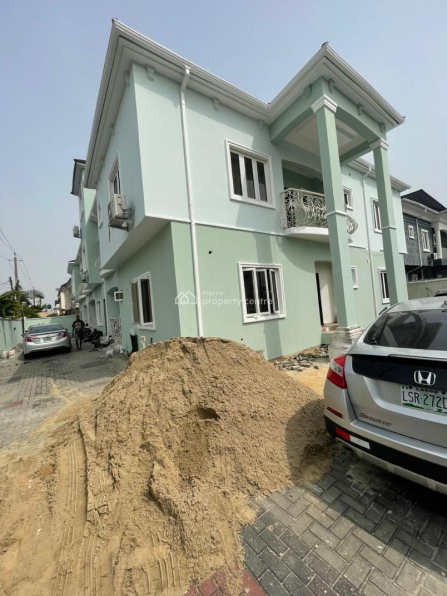 Lovely Renovated 2 Bedroom Apartment, Sky Mall, Blenco, Sangotedo Eti-osa Lagos, Sangotedo, Ajah, Lagos, Flat / Apartment for Rent
