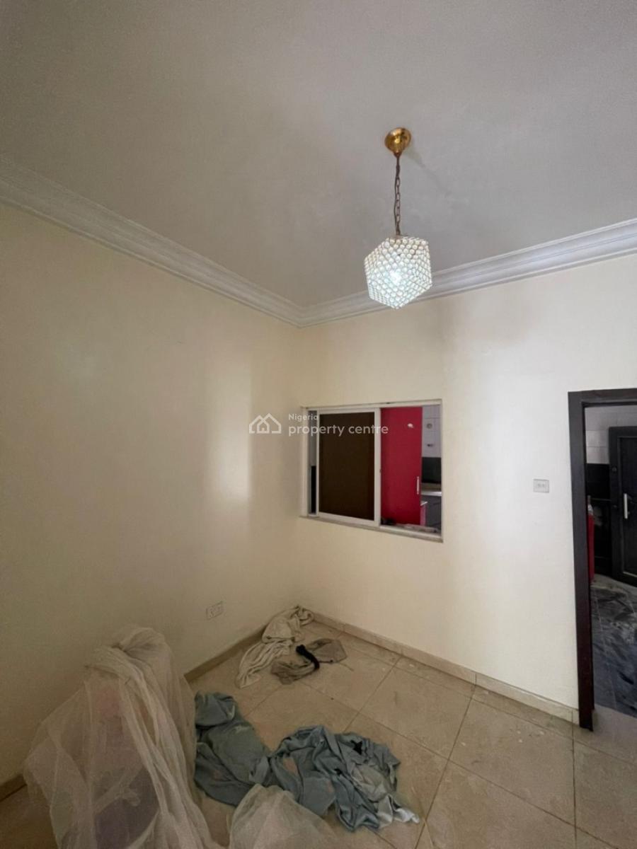 Lovely Renovated 2 Bedroom Apartment, Sky Mall, Blenco, Sangotedo Eti-osa Lagos, Sangotedo, Ajah, Lagos, Flat / Apartment for Rent