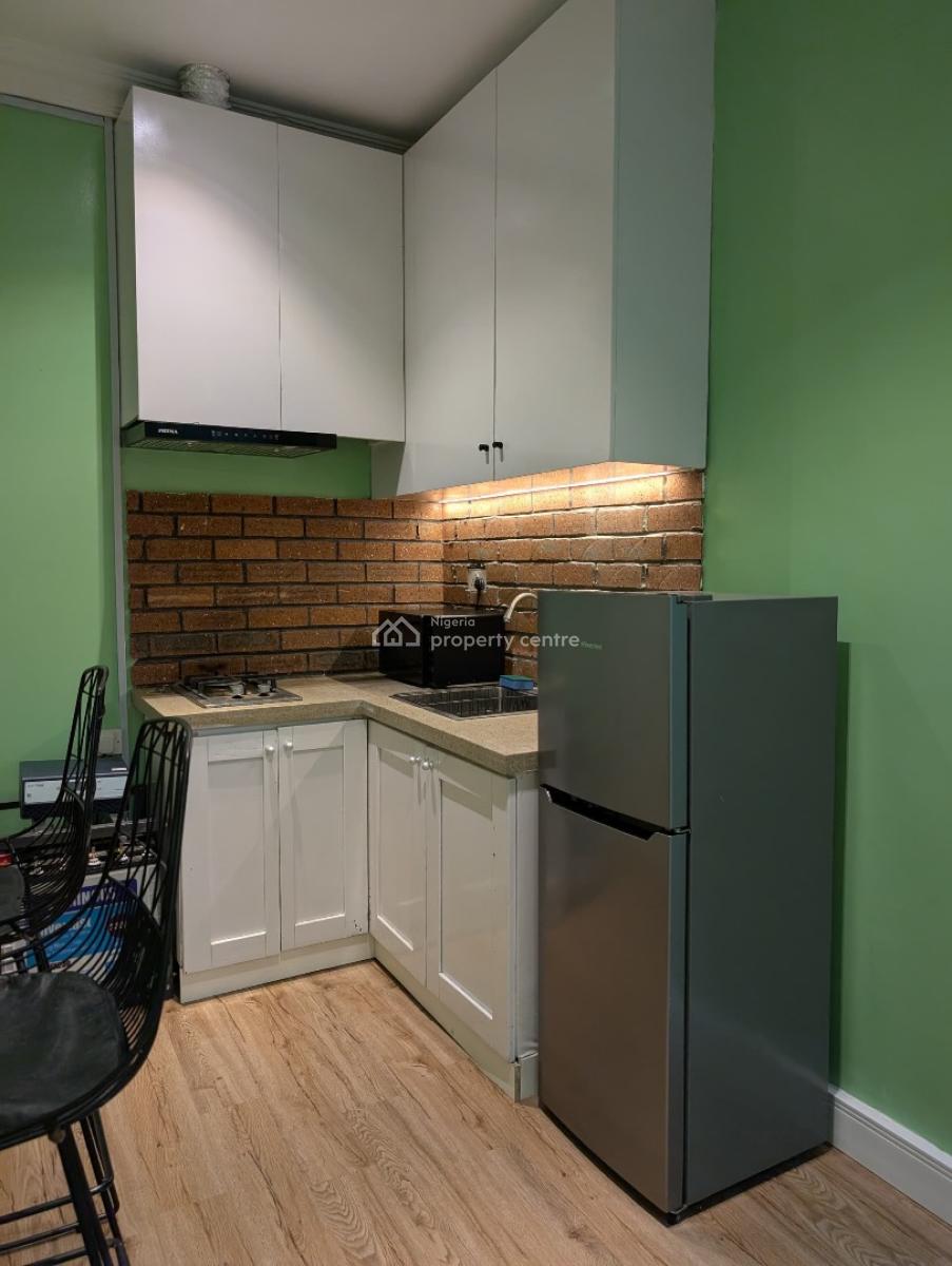 Luxury 1 Bedroom Apartment, Off Admiralty Way, Lekki Phase 1, Lekki, Lagos, Flat / Apartment Short Let