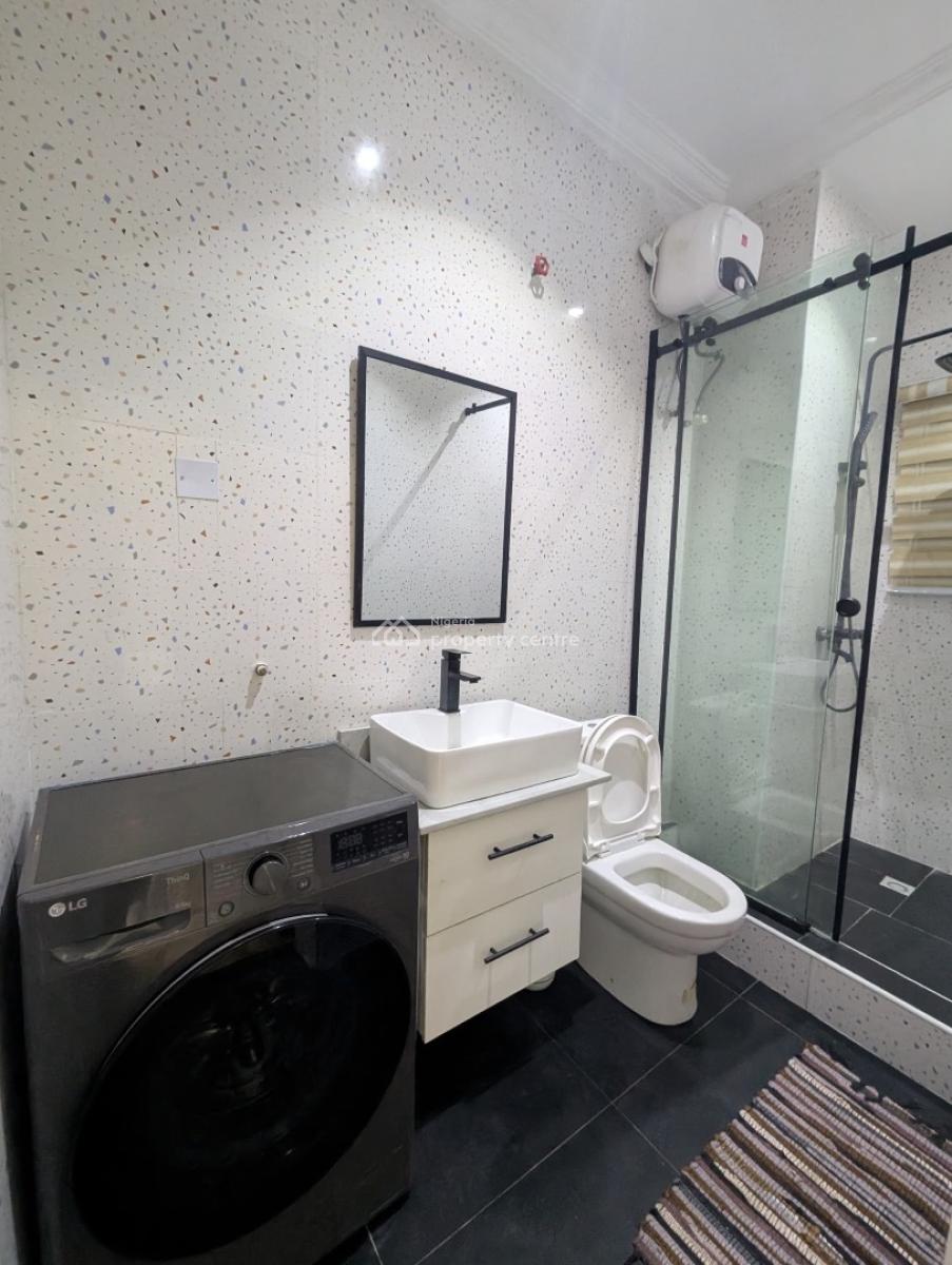 Luxury 1 Bedroom Apartment, Off Admiralty Way, Lekki Phase 1, Lekki, Lagos, Flat / Apartment Short Let