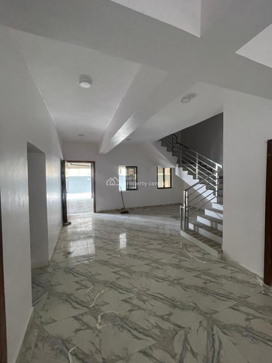 2bedroom Serviced Apartment, Ologolo Lekki, Ologolo, Lekki, Lagos, Flat / Apartment for Sale