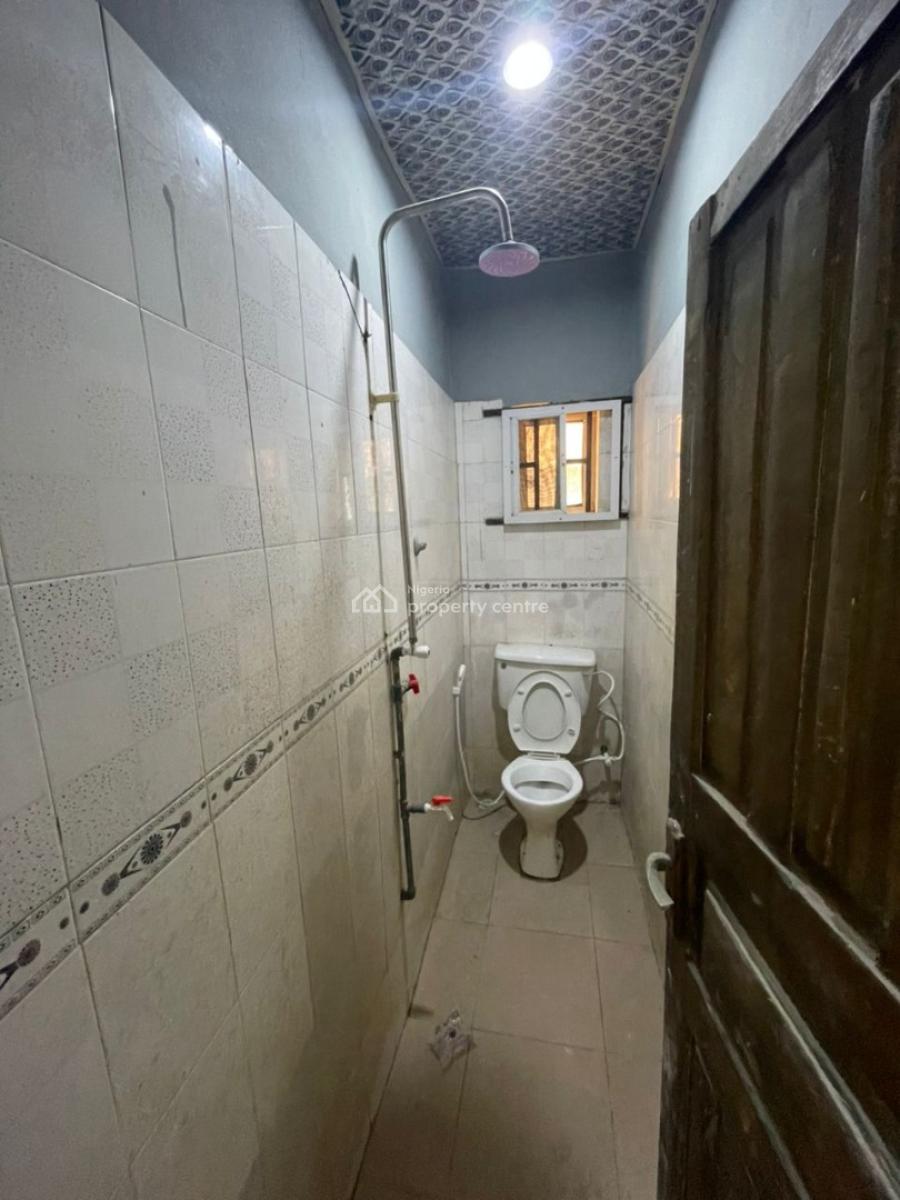 Sharp Renovated Mini Flat, Sangotedo Eti-osa Lagos, Sangotedo, Ajah, Lagos, Mini Flat (room and Parlour) for Rent
